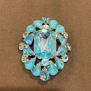 Vintage Blue Stone and Gold Brooch
